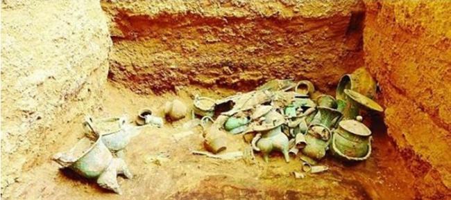 盗墓严重抢救性发掘 山西省挖出商代晚期大型贵族墓群