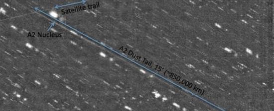 小行星P/2010A2的长尾巴延伸距离接近地球月球距离的三倍。