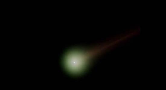 业余天文学家布鲁斯•加里拍摄到的ISON彗星，地点位于亚利桑那州赫里福德，拍摄时间为2013年11月14日。