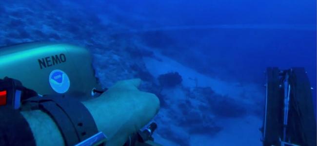 寻宝猎人宣称在百慕大三角打捞古代沉船时发现“外星人太空船”残骸