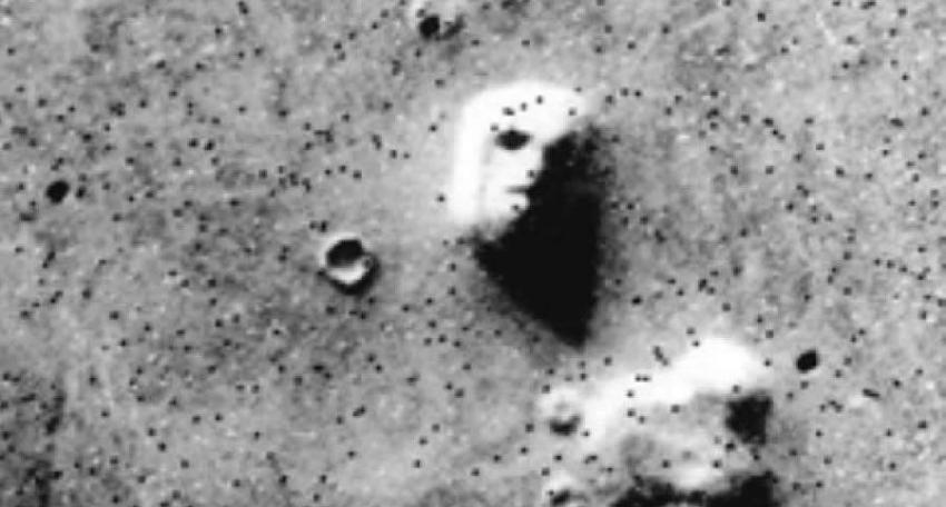 著名的火星“人脸”，其实是一座小山。