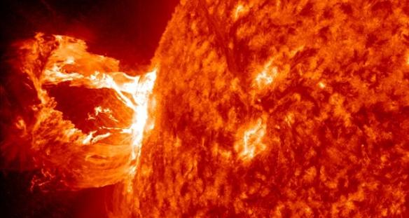 研究指太阳活动减弱时，宇宙射线将增强。