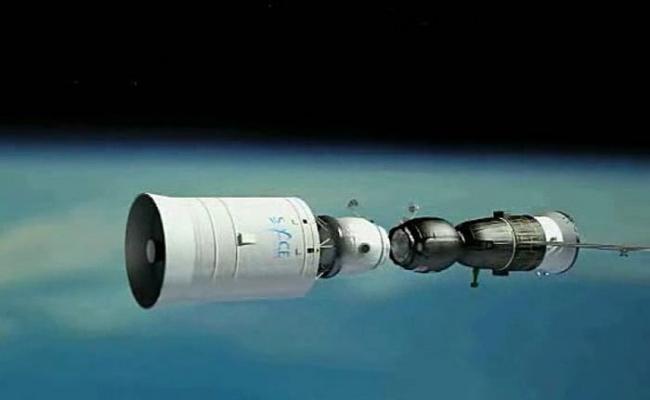 参加Space Adventures探月之旅的游客，会乘坐联合号太空船（图）环月球飞行。