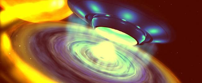 利用黑洞的引力作为独特的“万有引力镜”把宇宙飞船加速到近光速的速度