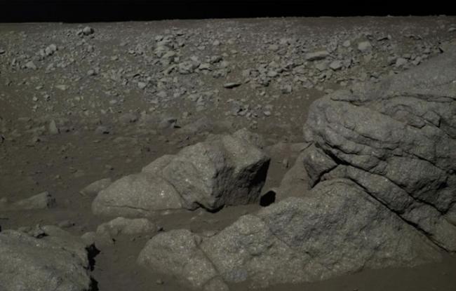 中国发布迄今为止最清晰的月球表面照片