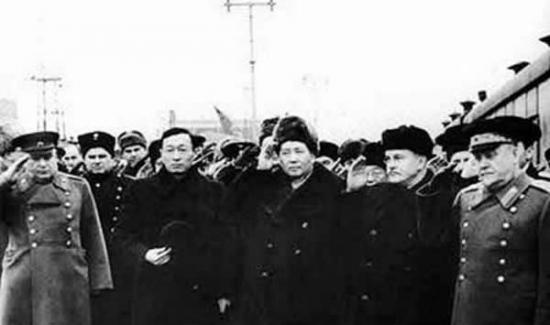 1949年12月毛泽东出访苏联