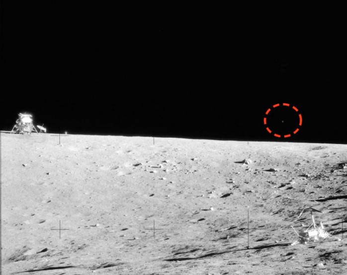阿波罗12号和15号照片发现不明飞行物？