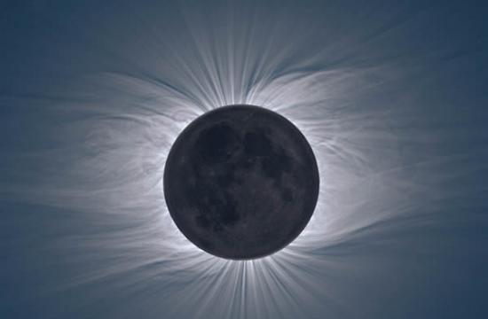 日食揭示太阳日冕100万度高温之谜
