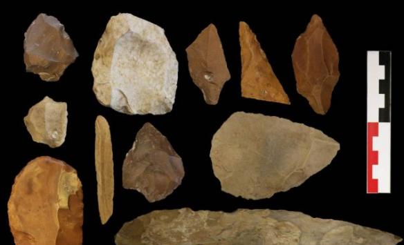 石器的大规模比较研究为早期现代人离开非洲之前的生活特点提出新的诠释
