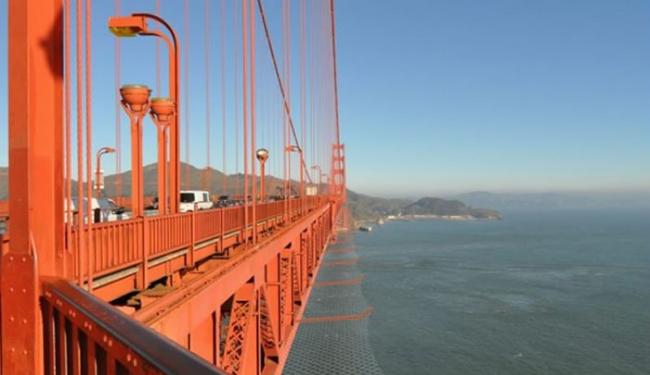 旧金山金门大桥将设置自杀防护网