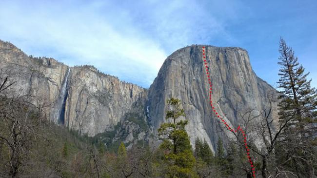 全球第1人：美国攀岩好手Alex Honnold成功徒手攀上优胜美地国家公园酋长巨石