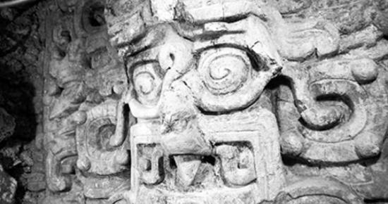 危地马拉玛雅神殿墙壁上的太阳神形象可能和鲨鱼有关