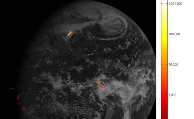 气象卫星GOES-16专门追踪闪电及雷暴。