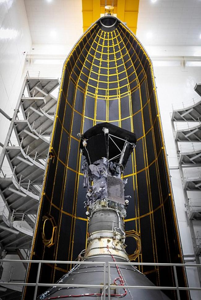 NASA“帕克太阳探测器”发射升空 史上最接近太阳