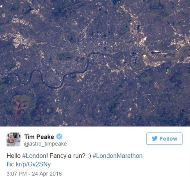 他在twitter贴出从太空拍摄的伦敦照片，向地面的选手打招呼。