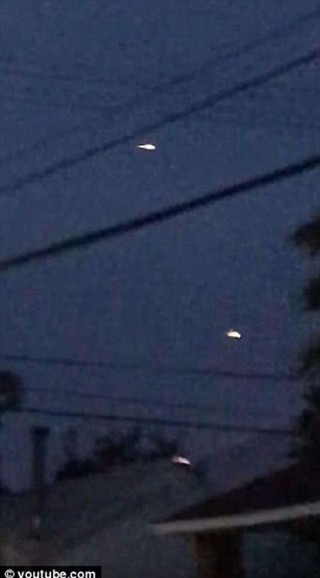 外星人再次到访地球？美国犹他州上空现神秘UFO闪光