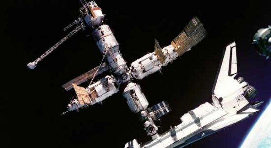 和平号空间站是坠入地球最大的航天器之一