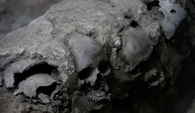 墨西哥阿兹提克骷髅塔考古出土“女人头颅” 颠覆献祭文化印象