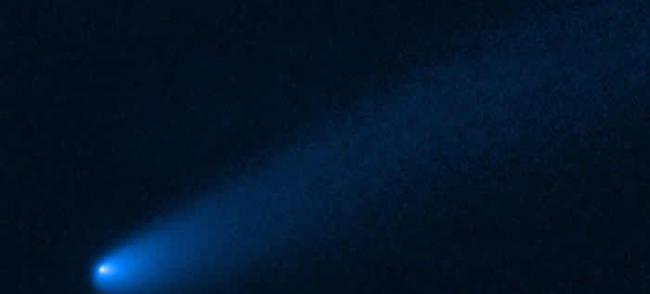 美国宇航局哈勃太空望远镜观测到“半人马”彗星状天体P/2019 LD2