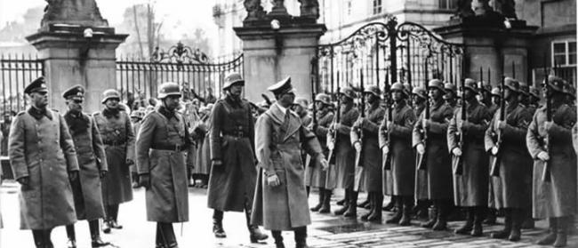 苏联军事反间谍机构锄奸局1945年5月5日在柏林发现阿道夫∙希特勒的尸体