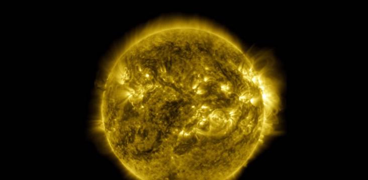 NASA太阳轨道飞行器捕捉到日冕物质抛射（CME）的华丽一瞥