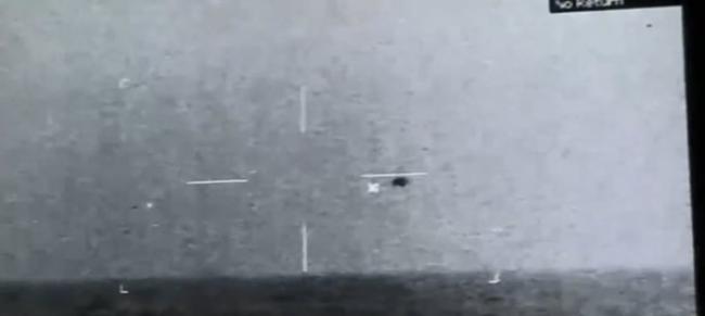 美军奥马哈独立级滨海战斗舰在加州外海拍到UFO 前军官指技术领先美国1000年
