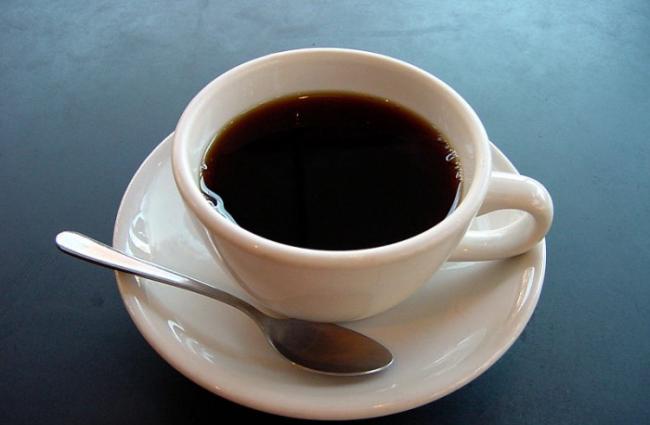 新研究称每天喝三杯以上的咖啡可以帮助40岁以上的人更长寿