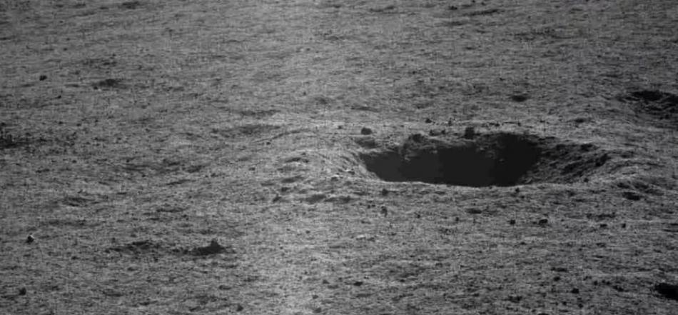 俄罗斯天文学家认为微生物可以在月球地下深处生存和发育