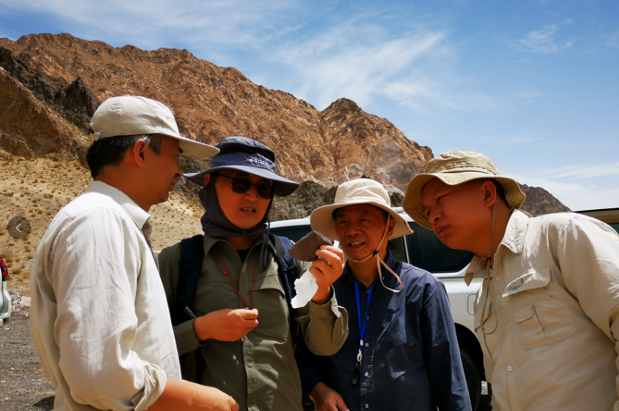 2020年发现了第一块埃迪卡拉化石。南京古生物所供图