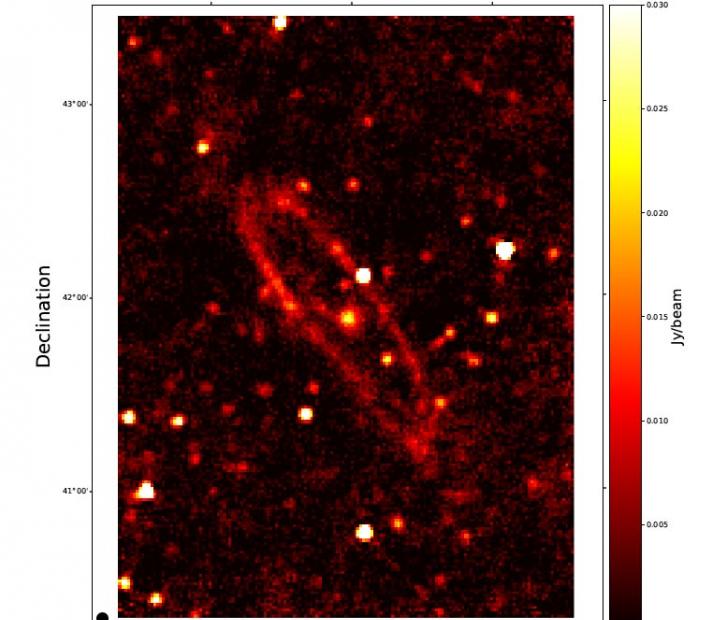 科学家发布银河系姐妹星系――仙女座星系详细的无线电图像